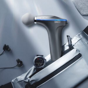 SKG – Draadloze Massage Gun – 5 Snelheden, Verwarming & 4 Wisselbare Koppen – F7-E – Grijs